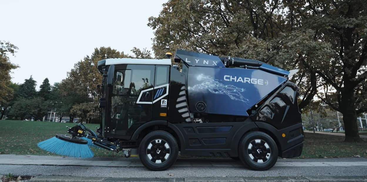 LYNX Charge - Electric Road Sweeper by RASCO