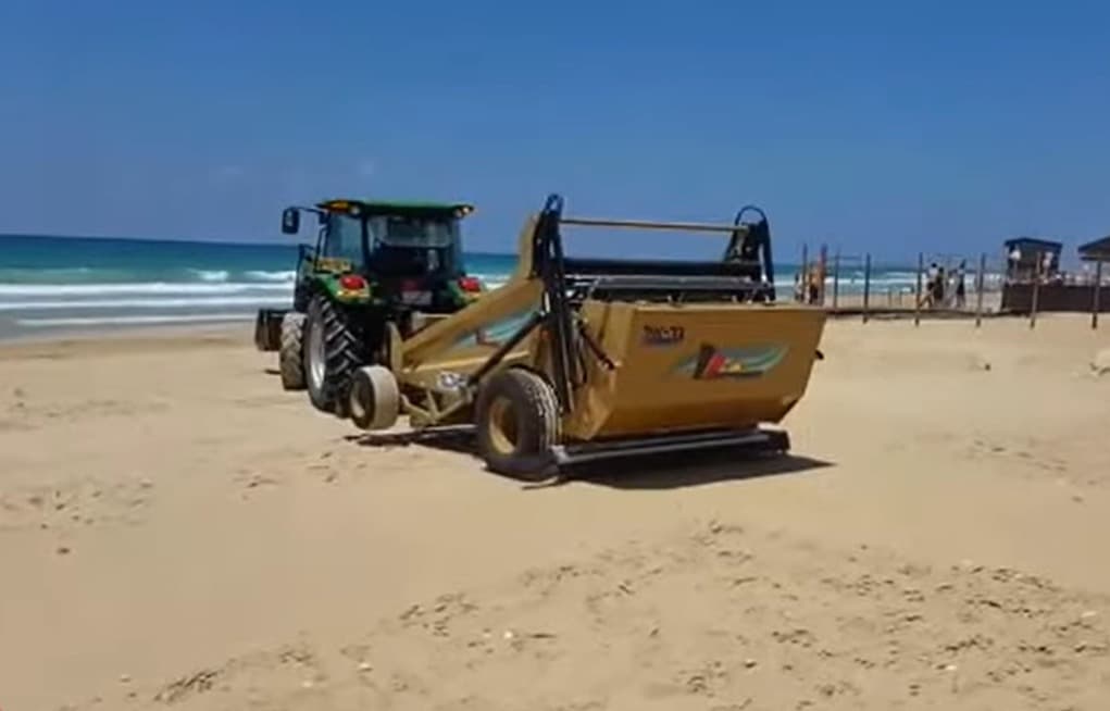 ניקוי חופים פריקת פסולת